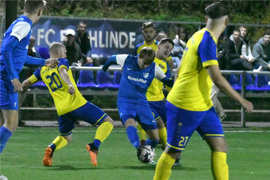 Wer ist Castrop-Rauxels Derby-Champion?: Rückblick auf alle sechs Lokalduelle der Hinrunde FC Frohlinde gegen Spvg Schwerin