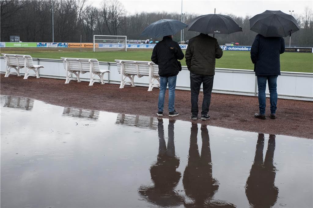 „Große Idee der Stausee-Arena gestorben“: Metzelder kündigt Gespräche mit der Stadt an Christoph Metzelder sieht in der Stauseekampfbahn dringenden Modernisierungsbedarf.