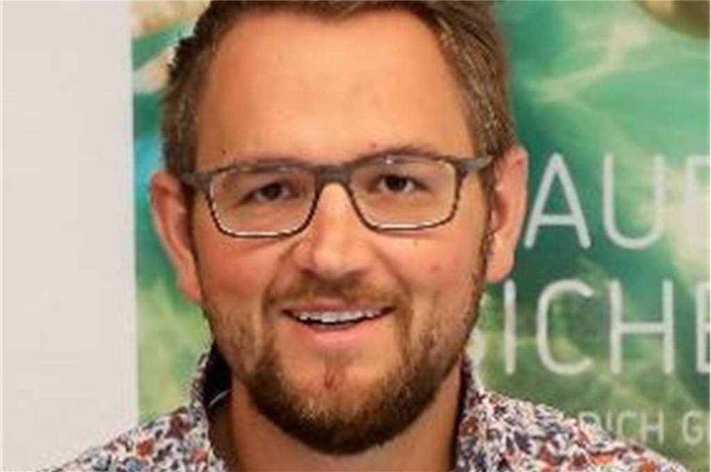Reiseanbieter aus Schermbeck: Im engen Austausch mit den Reisenden Christoph Wrobel vom Gahlener Reiseshop behält die Entwicklungen im Blick.