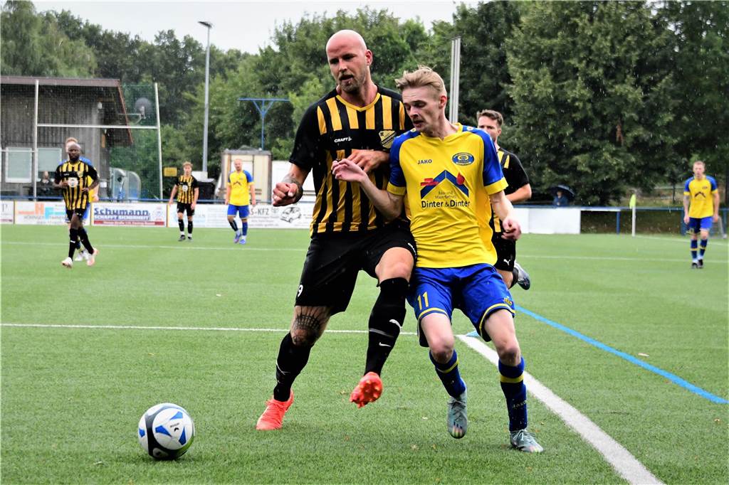 Wirbel um Facebook-Kommentar: Chef des RSV Holthausen weist „Bombenleger“-Aussage von sich Christopher Rupieper wechselte vom RSV Holthausen zum SV Wacker Obercastrop II.