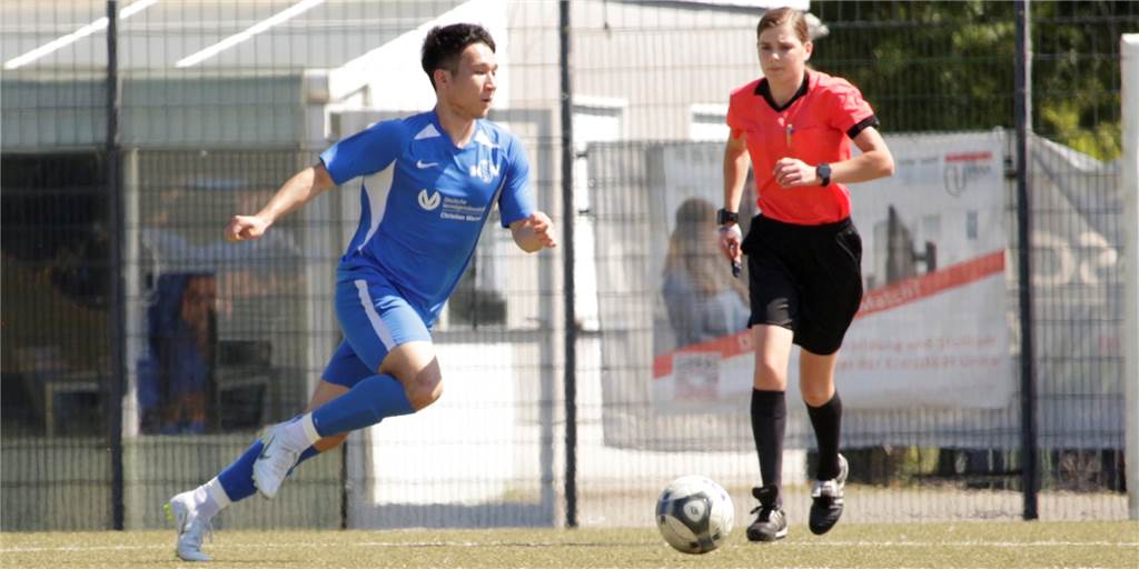Torschütze des Königsborner SV beschreibt Traumtor: „Einfach mit vollem Risiko draufgehalten“ Christopher Simon gelang beim 3:1-Sieg des Königsborner SV beim Hombrucher SV ein echtes Traumtor.