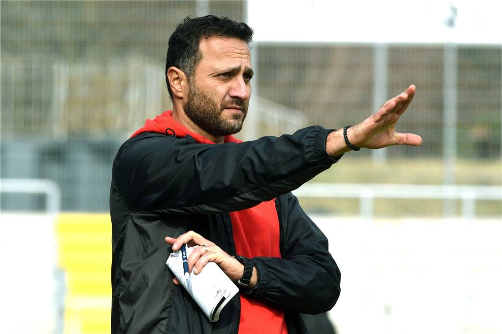 TuS Bövinghausen: Trainer des Pokal-Gegners stand schon in der 3. Liga an der Seitenlinie Cihan Tasdelen trainiert den FC Eintracht Rheine.