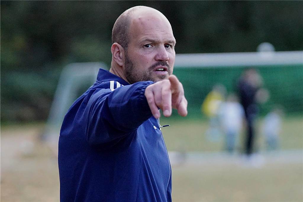 „Bin ein Macher“ : Holzwickeder Ex U23-Coach äußert sich zu Gerücht Claas Hoffmann ist aktuell vereinslos. Er ist wählerisch, was ein neues Amt angeht.