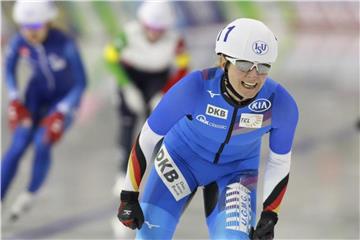 Claudia Pechstein gewann das Massenstart-Rennen in Calgary. Foto: Mike Ridewood