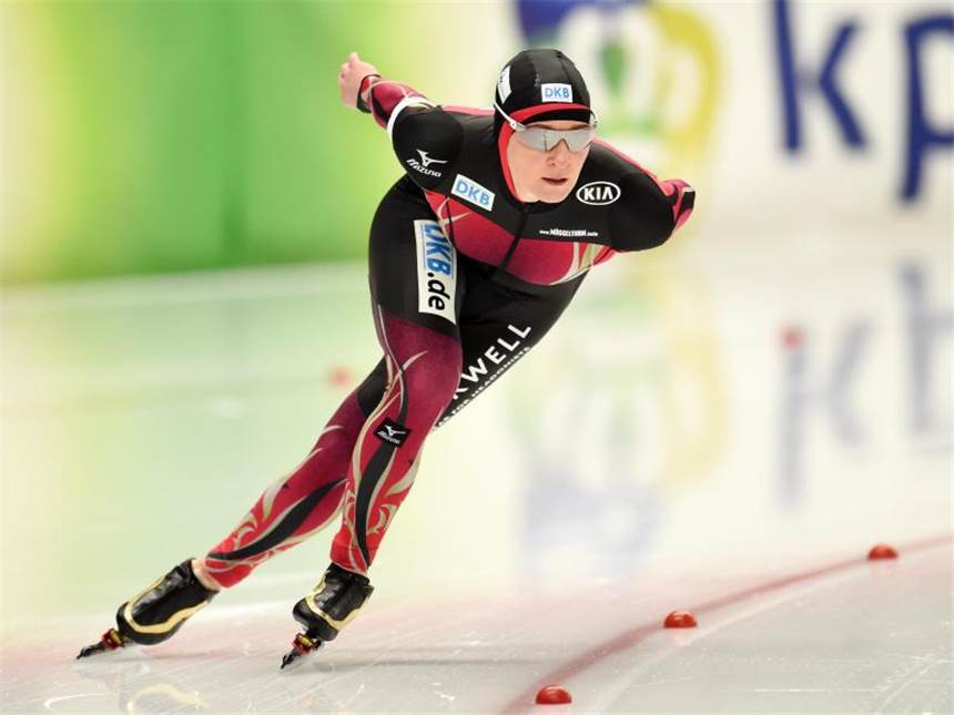 Pechstein-Fokus auf WM - WM-Chance für Ihle Claudia Pechstein hat für die Mehrkampf-EM abgesagt und konzentriert sich nun voll auf die 5000 Meter bei der WM. Foto: Tobias Hase