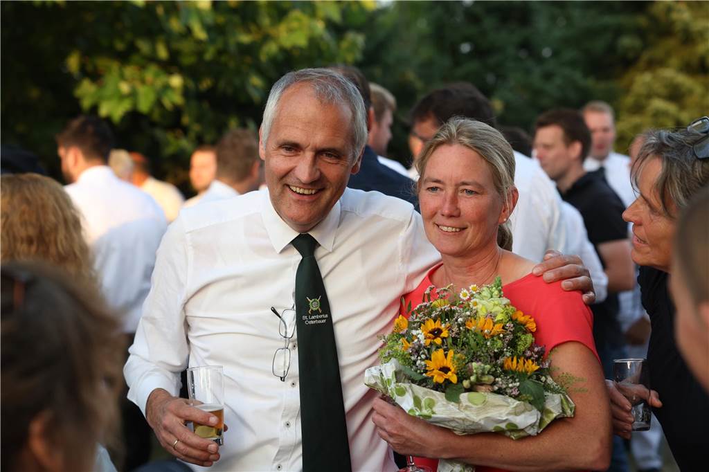 Das Königspaar Claus und Heike Zobel. 