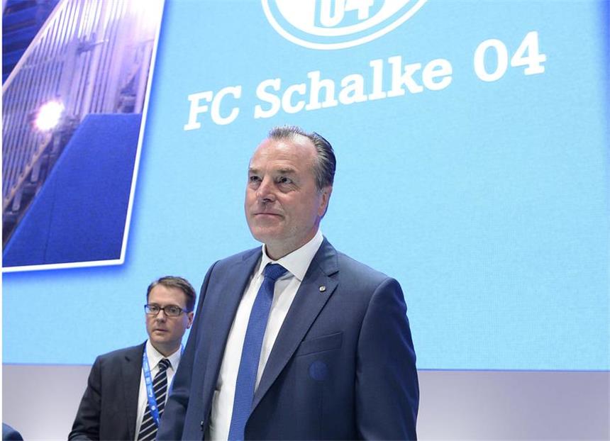 Clemens Tönnies bleibt Aufsichtsratsvorsitzender beim FC Schalke 04.