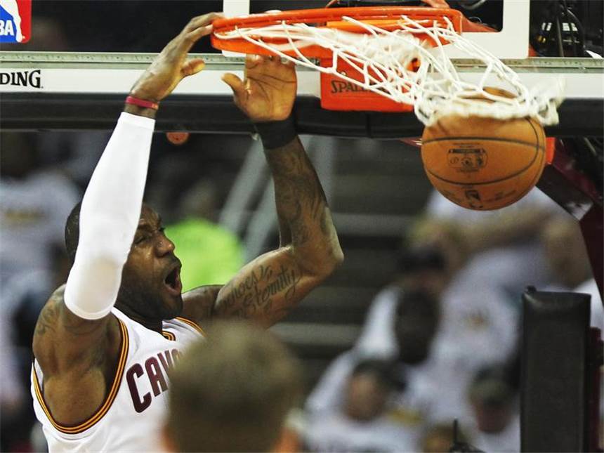 NBA-Playoffs: Cleveland qualifiziert sich für zweite Runde Clevelands Superstar LeBron James war wieder einmal der überragende Spieler. Foto: Leah Klafczynski