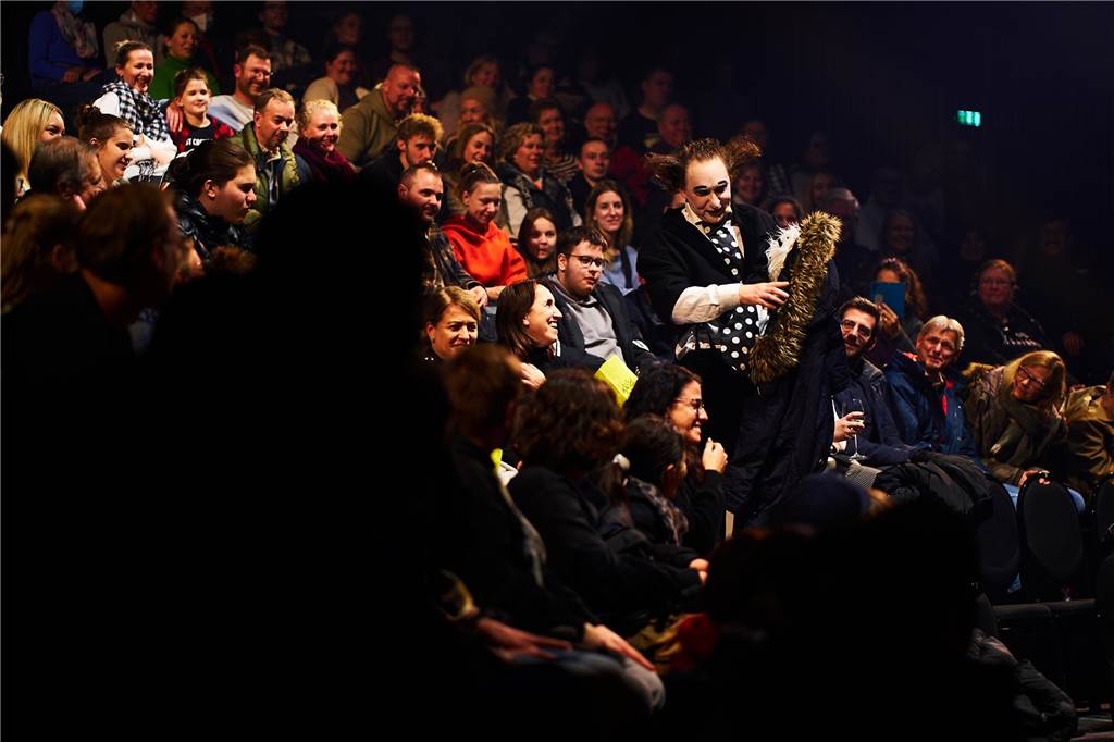 Clown Housch ma Housch im Publikum