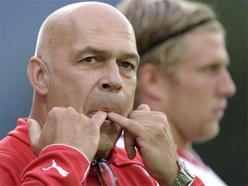 Die Nationalmannschaft: Rekordtorschützen auf einen Blick Coach Christian Gross gibt beim VfB Stuttgart den Ton an.