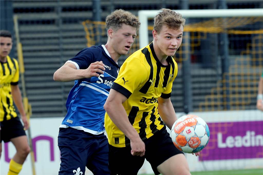 16-jähriges Talent erzielt ein Tor für die BVB-U19 gegen Hamburg – Keeper feiert Comeback Cole Campbell erzielte einen Treffer im Testspiel der BVB-U19 gegen den HSV.