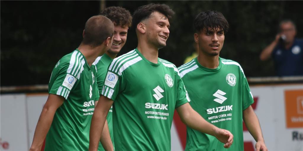 Trotz Busch-Glanztaten: Holzwickeder SC fertigt BR Billmerich 8:1 ab – Fünferpack von Serhat Uzun Connor Mc Leod (v.l.), Andreas heiß, Fünffachtorschütze Serhat Uzun und Kianosh Amiri überstanden mit dem Holzwickeder SC die erste Pokalrunde problemlos.