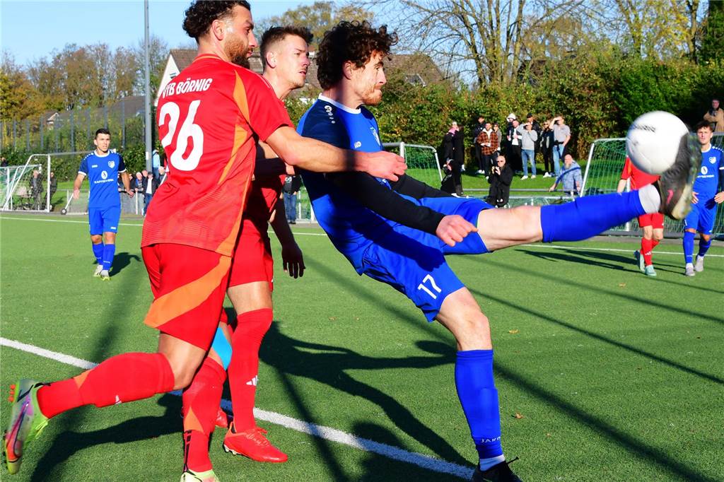 FC Frohlinde : Spieler-Fahrgemeinschaft fährt zum Parkhaus Barop Conor O´Reilly