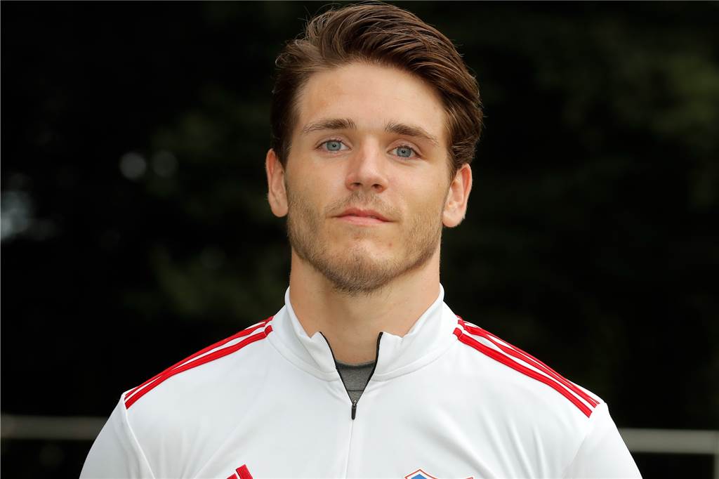 Türkspor schlägt eine drittes Mal beim TuS Bövinghausen zu Constantin Scholl wechselt zu Türkspor Dortmund.