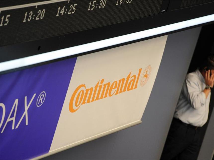 Continental verlegt Bilanzpressekonferenz ins Internet Conti hatte bei der diesjährigen Jahrespressekonferenz Journalisten zur Möglichkeit einer virtuellen Variante befragt. Foto: Arne Dedert