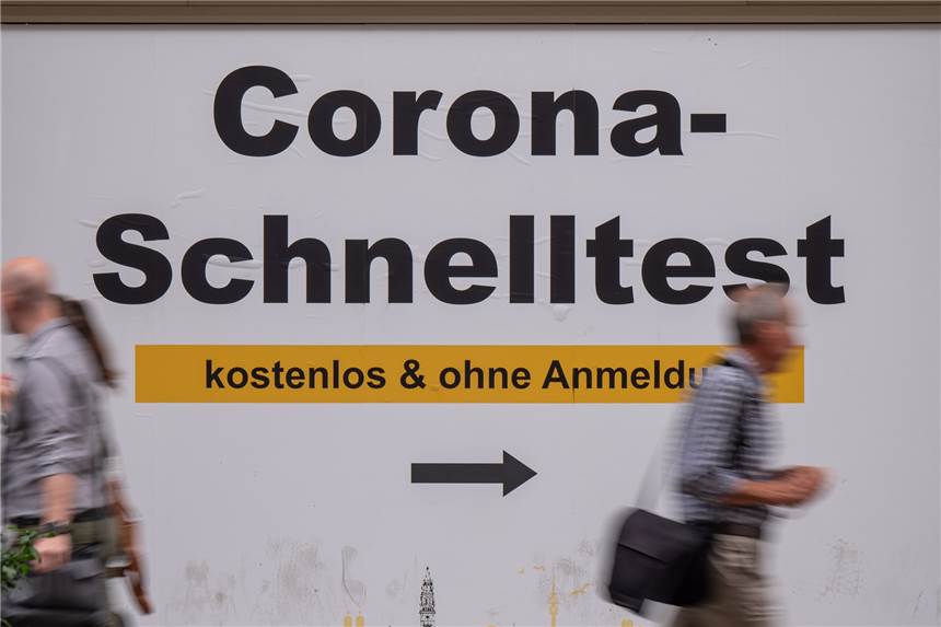 Das Ende der kostenlosen Corona-Tests rückt näher Corona-Schnelltests sollen wohl kostenpflichtig werden.