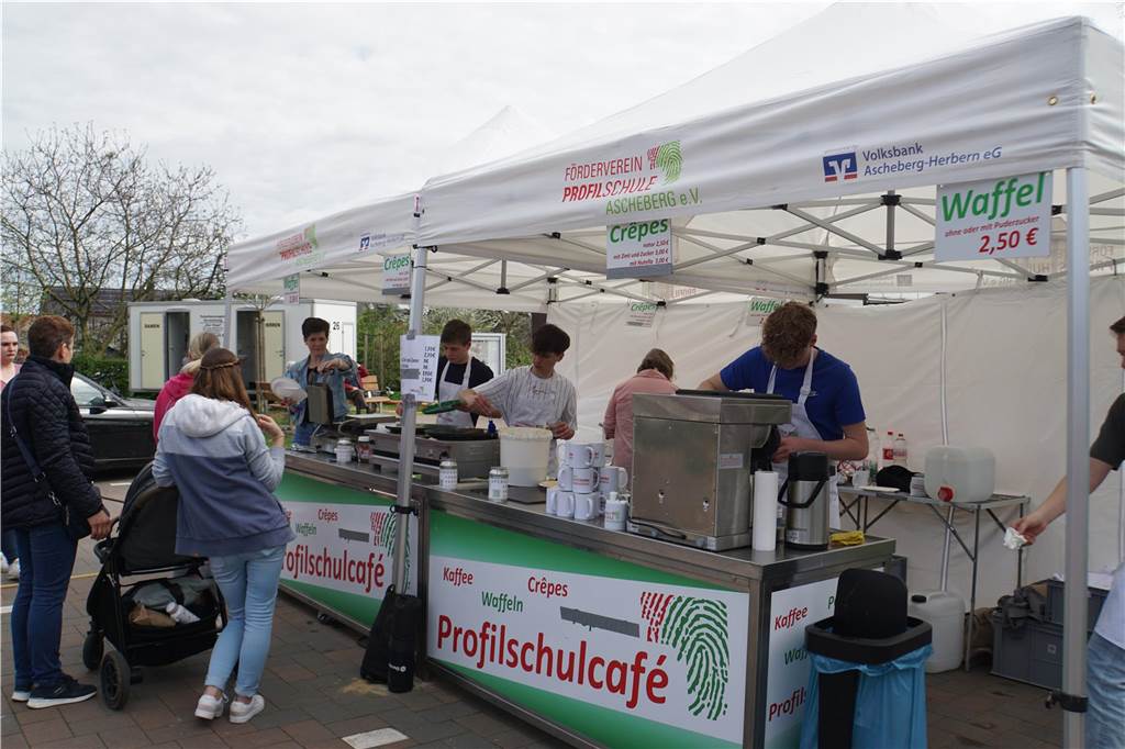 Crêpes gab es beim Förderverein der Profilschule