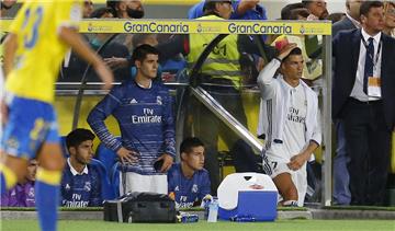 Cristiano Ronaldo (r.) wurde nach schwacher Leistung in der 72. Minute ausgewechselt.