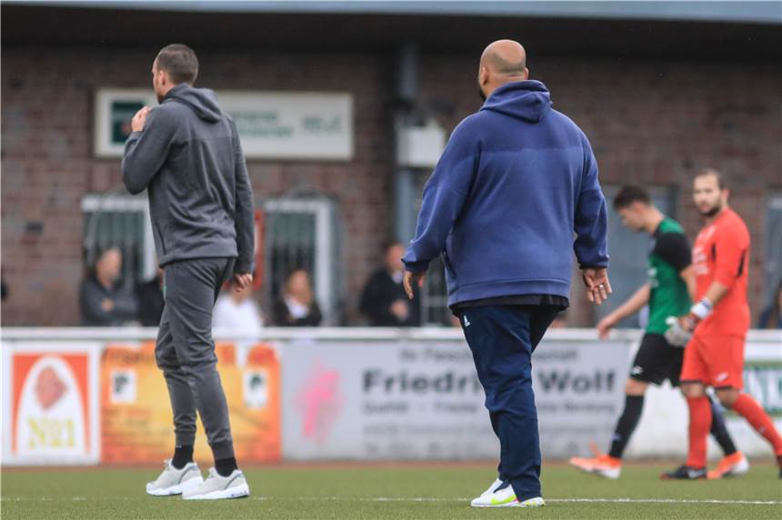 Hassani und Großkreutz zu Türkspor - Warum gibt es keine Wechselfrist für Trainer? (Mit Umfrage) Da gehen sie hin: Kevin Großkreutz und Reza Hassani verlassen den VfL Kemminghausen und gehen zu Türkspor.