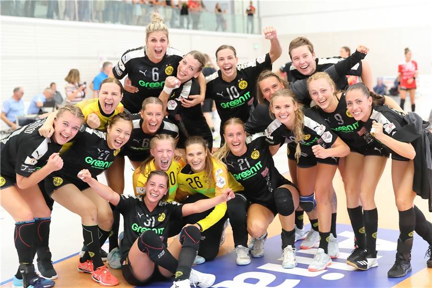 Der BVB setzt ein Statement im Spitzenspiel - doch Trainer André Fuhr warnt vor Rückschlägen Da kommt Freude auf: Der BVB geht als Tabellenführer der Handball Bundesliga Frauen in die Länderspielpause.