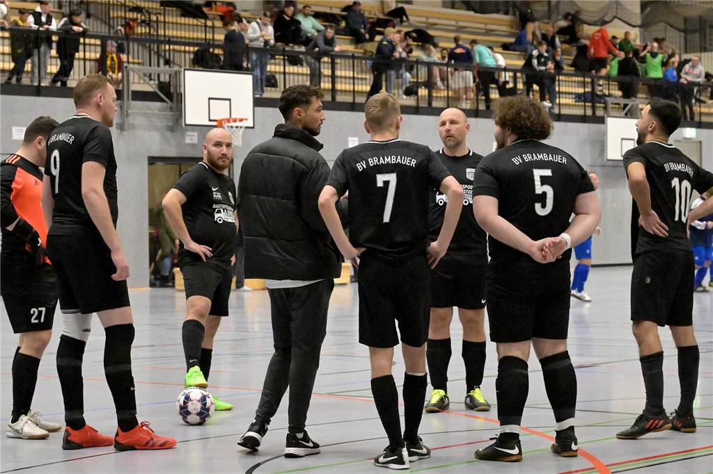 Da war noch alles in Ordnung: Die Mannschaft des BV Brambauer vor dem verhängnisvollen Spiel gegen den TuS Niederaden.