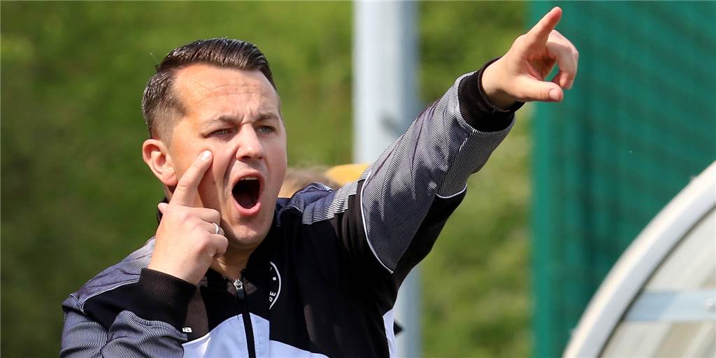 Damian Grauer: Der neue Co-Trainer hasste es, gegen einen Ex-Holzwickeder zu spielen Damian Grauer war bei Westfalia Wickede Co-Trainer. Diese Position übernimmt er auch in Holzwickede.