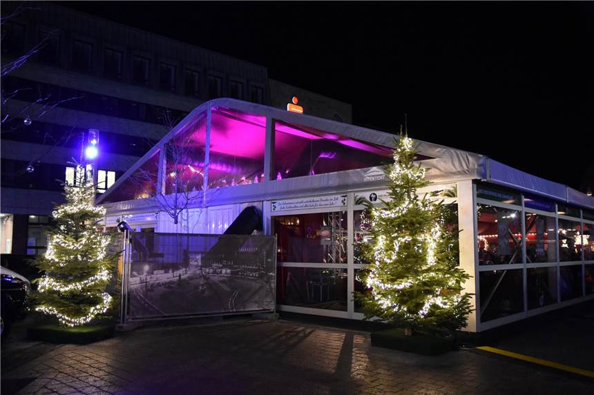 Parkplätze weg, Adventszelt kommt - An diesen Tagen wird der Castroper Marktplatz gesperrt Damit der Aufbau des Castroper Adventszeltes beginnen kann, muss der Marktplatz gesperrt werden.