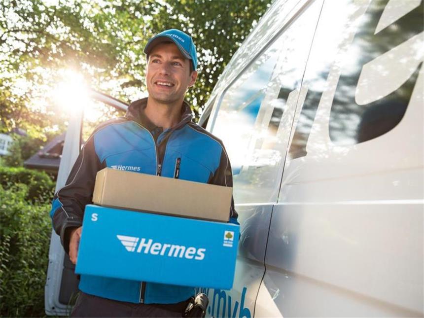 Zustellung nach Maß: Wie Pakete beim Empfänger landen Damit der Paketbote - hier von Hermes - nicht vor verschlossener Tür steht, können Kunden bei ihrer Online-Bestellung in der Regel einen Wunschtermin oder eine Wunschadresse angeben. Foto: Hermes Europe GmbH