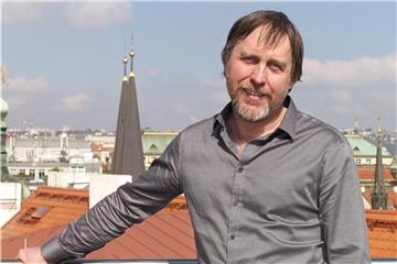 Dan Priban bricht mit seinen Trabis zur letzten Reise auf. Foto: Michael Heitmann