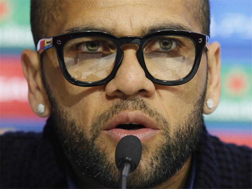 Dani Alves würde gern Nejmar zum PSG lotsen. Foto: Jose Manuel Vidal
