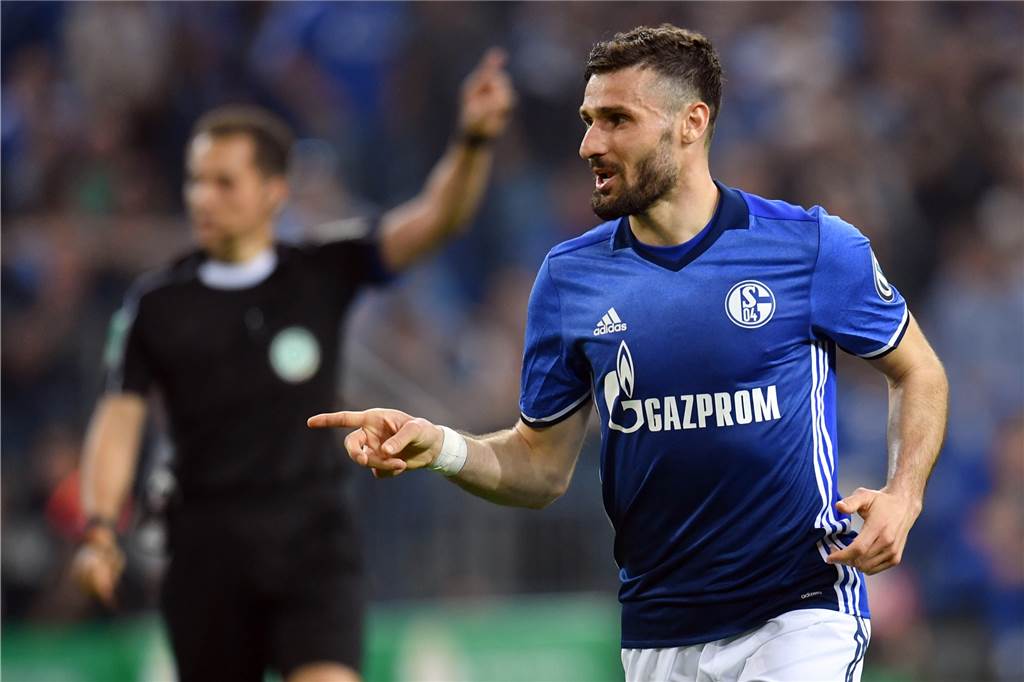 Kaderanalyse - Mittelfeld: Der Konkurrenzkampf tobt Daniel Caligiuri hat gute Chancen sich einen Stammplatz auf der rechten Seite zu erkämpfen.