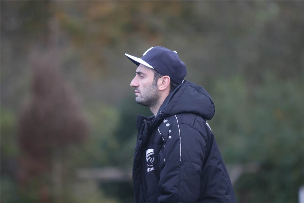 Seit 35 Jahren im Verein - Eine Fußballer-Familie prägt seit Generationen den FC Nordkirchen mit Daniel Eroglu war bis letzte Saison Co-Trainer der ersten Mannschaft und pendelt mittlerweile zwischen der Ersten und Zweiten hin und her.