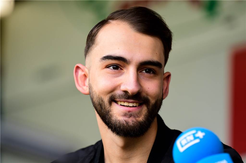 Daniel Mikuljanac kämpft sich zum zweiten Mal nach einem Kreuzbandriss zurück Daniel Mikuljanac kann wieder lachen: Die Leidenszeit ist vorüber.