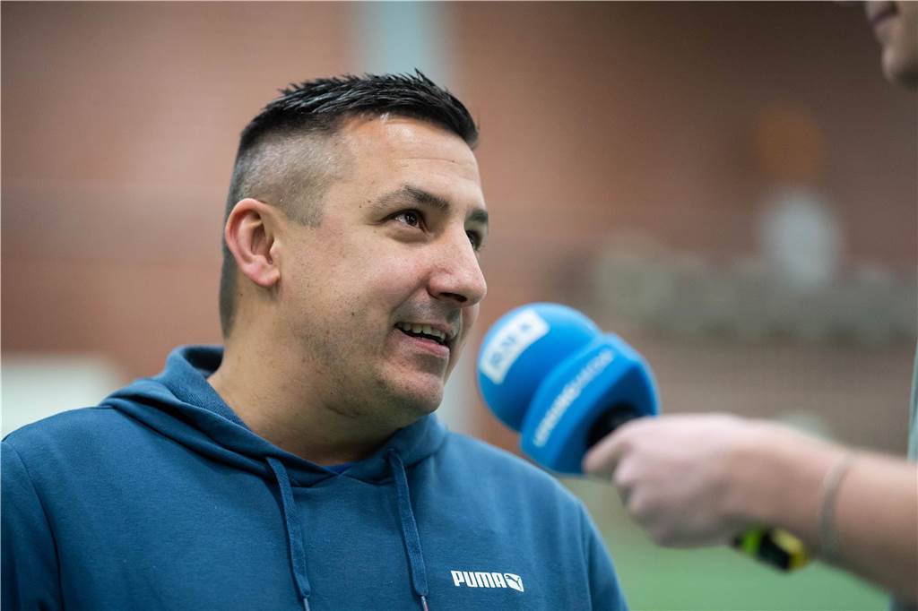 Trotz Absteigskampf: Kreisligist verlängert 9 Spieler Daniel Nilkowski führt ein Interview.