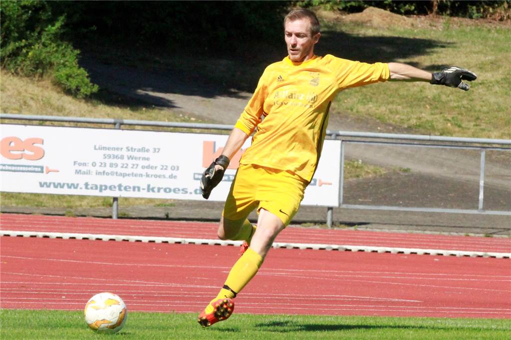 "Rabenschwarzer Tag": Daniel Rafalski findet deutliche Worte für Eintracht Wernes Niederlage Daniel Rafalski konnte die Niederlage der Eintracht am Sonntag auch nicht verhindern.