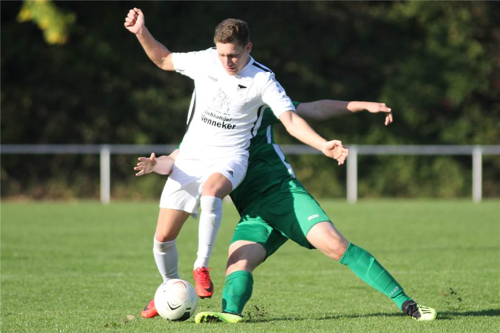 FC Nordkirchen ist zurück in der Spur, aber Matchwinner findet: „Der Wurm ist drin“ Daniel Seidel gab eine Vorlage für den FC Nordkirchen und erzielte den 4:1-Endstand.