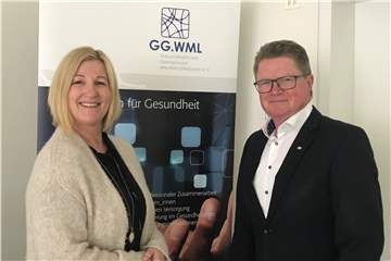 Daniela Balloff und Dr. Volker Schrage