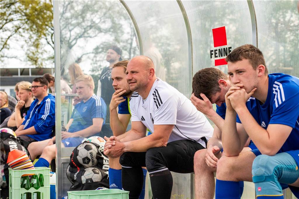 Dank zwei ganz später Tore in der Nachspielzeit sicherte sich BW Lavesum gegen SuS Hochmoor doch noch einen Punkt. Endstand: 3:3.