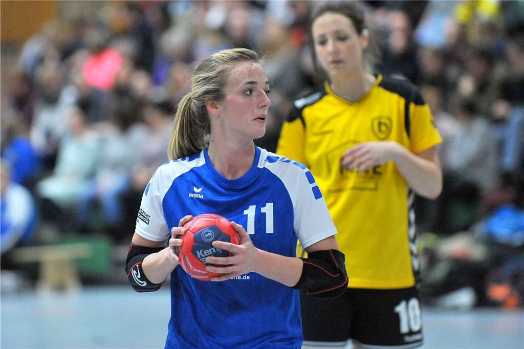 Die Ausnahme im jungen Verbandsliga-Team der HVE Villigst-Ergste trägt die 11 Daphne Schöps (HVE Villigst-Ergste) denkt mit 31 noch lange nicht ans Ende ihrer aktiven Handballkarriere.