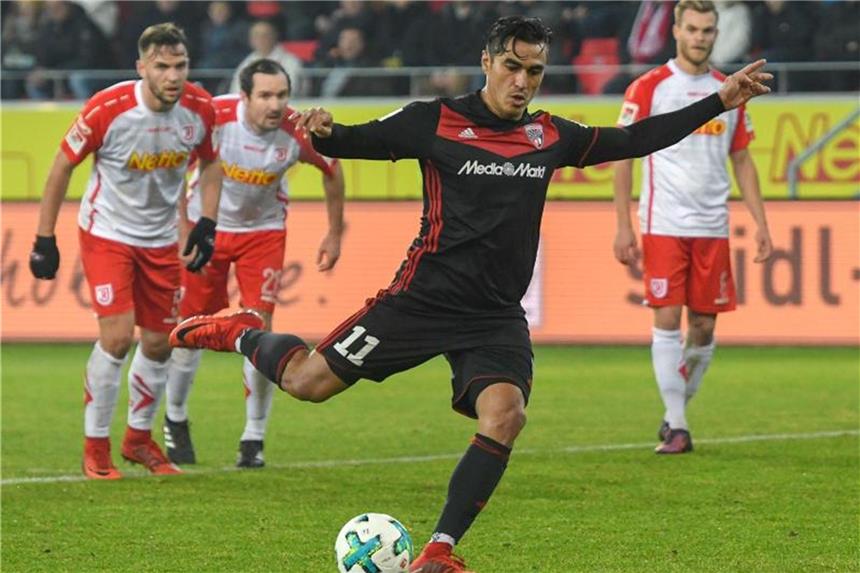 FC Ingolstadt mehrere Wochen ohne verletzten Lezcano Darío Lezcano fällt verletzt für den FC Ingolstadt aus. Foto: Armin Weigel