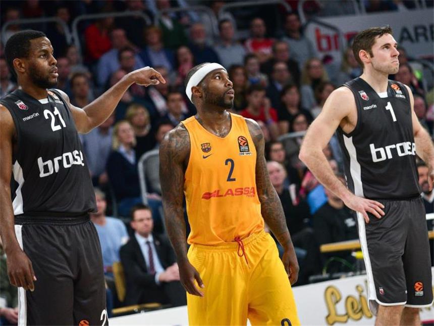 Bamberg muss Umbau fortsetzen: Auch Causeur und Miller gehen Darius Miller (l) und Fabien Causeur (r) werden die Brose Bamberg verlassen. Foto: Nicolas Armer