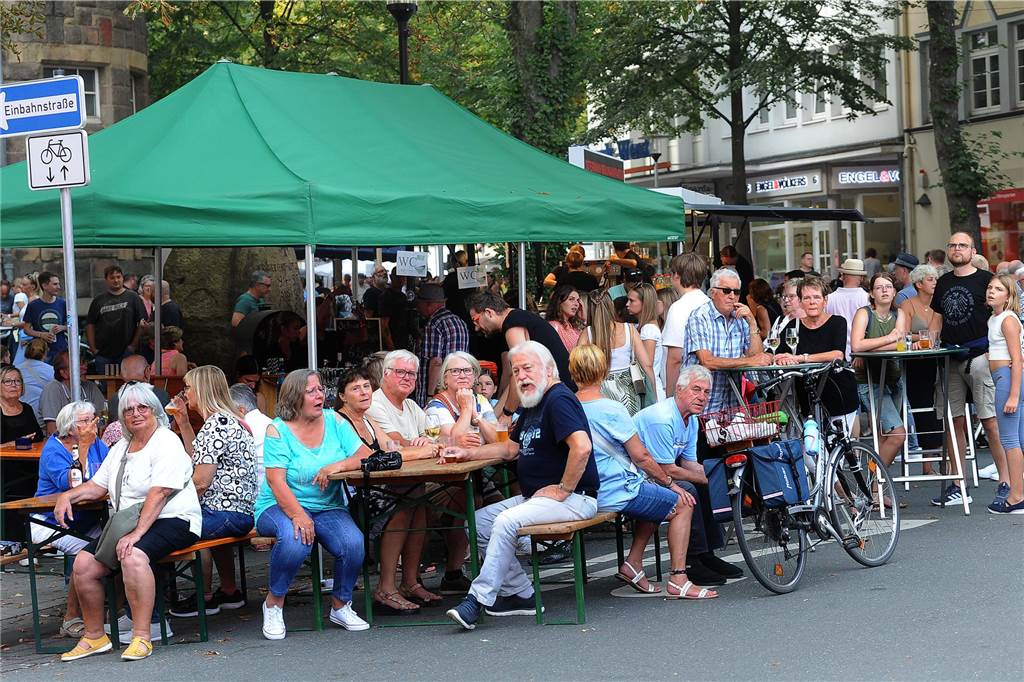Das 25. Pannekaukenfest 2023 fand rund um den Schwerter Postplatz statt.