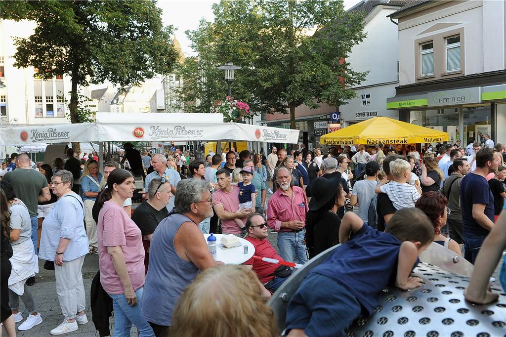 Das 25. Pannekaukenfest 2023 fand rund um den Schwerter Postplatz statt.