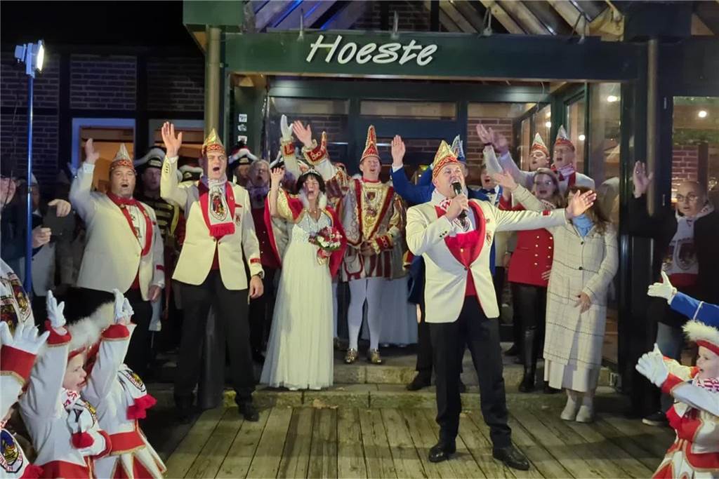 Das „alte“ Dreigestirn wurde verabschiedet bei der Prinzenproklamation in Klein-Köln.