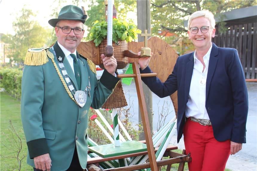 Vinnum freut sich auf ein mehrtägiges Fest ab dem 14. Juni Das amtierende Königspaar: Willi Geismann und Trudi Beckmann.