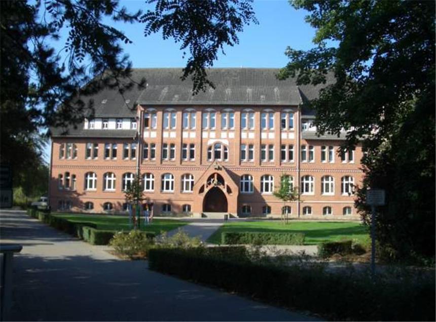 Das sagt Lüdinghausen zur Gesamtschul-Erweiterung Das Antonius-Gymnasium in Lüdinghausen.