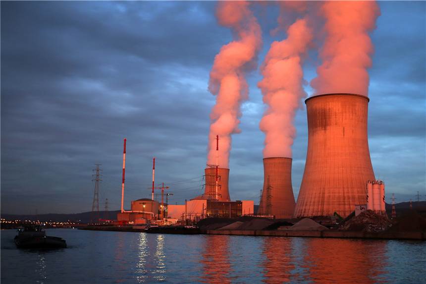 Belgien will Atomausstieg verschieben - Was hat das für Auswirkungen auf NRW? Das Atomkraftwerk Tihange. Belgien will den Atomausstieg um zehn Jahre verschieben.