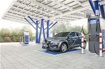 Das Aufladen eines Elektrowagens soll künftig nicht viel länger dauern als ein herkömmlicher Tankstellenbesuch.