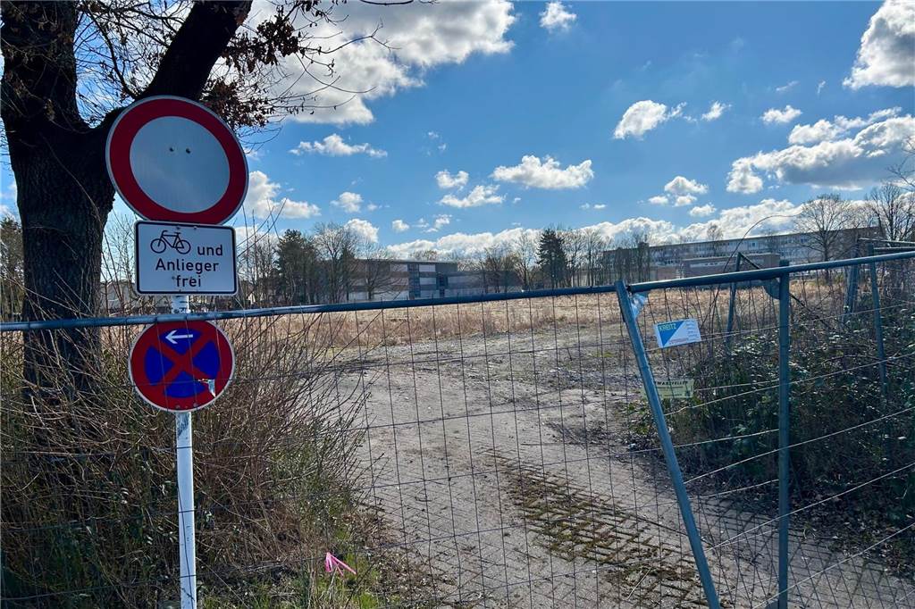 Wenig Platz für Häuslebauer: Hier gibt es bald freie Baugrundstücke Das Baugebiet am Pleckenbrink in Wickede ist eine ehemalige Sportplatz-Fläche.