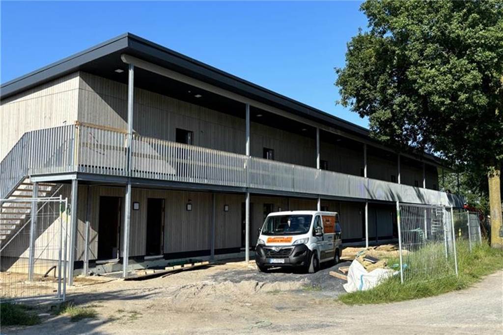 Flüchtlingswohnheim: Erste Bewohner können im Herbst einziehen Das Belegungskonzept der Flüchtlingsunterkunft wird am Mittwoch, 28. August, in der Gemeinderatssitzung in öffentlicher Sitzung vorgestellt und begründet.